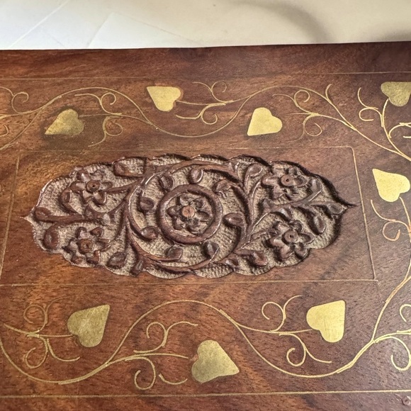 ✨Vintage Archana Crafts Hand Craved with Brass Inlay Jewellery or Trinket Box ✨ - Picture 9 of 16